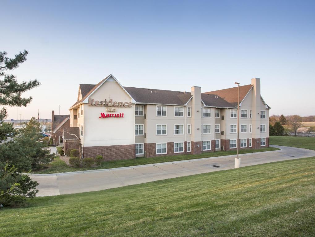 Residence Inn Topeka image 7